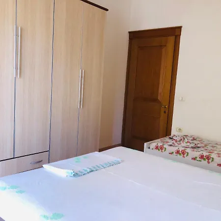 Alexapartment 아파트 *